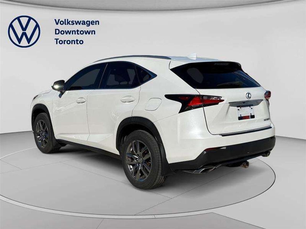 2016 Lexus NX 200t 6A Photo2