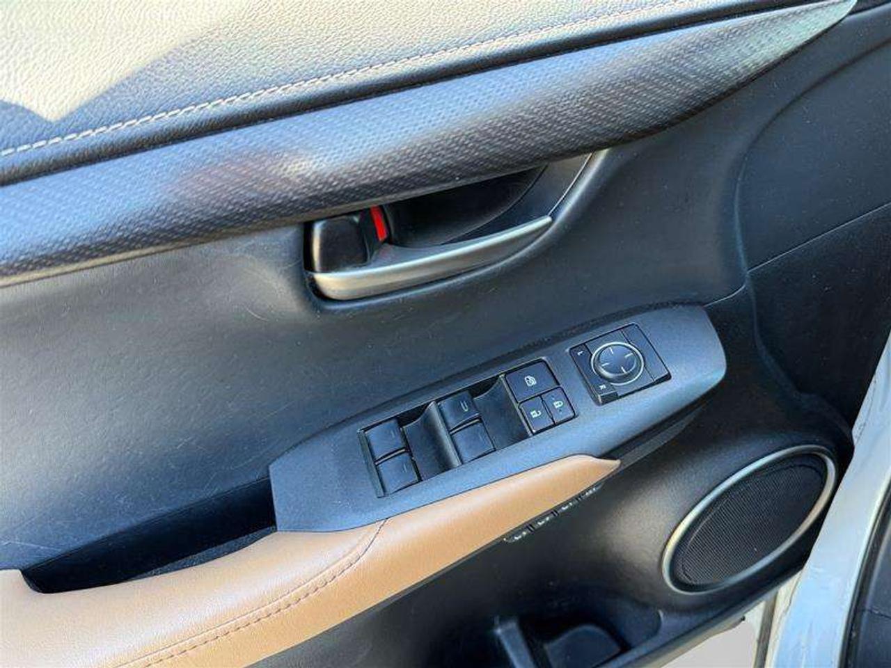 2016 Lexus NX 200t 6A Photo