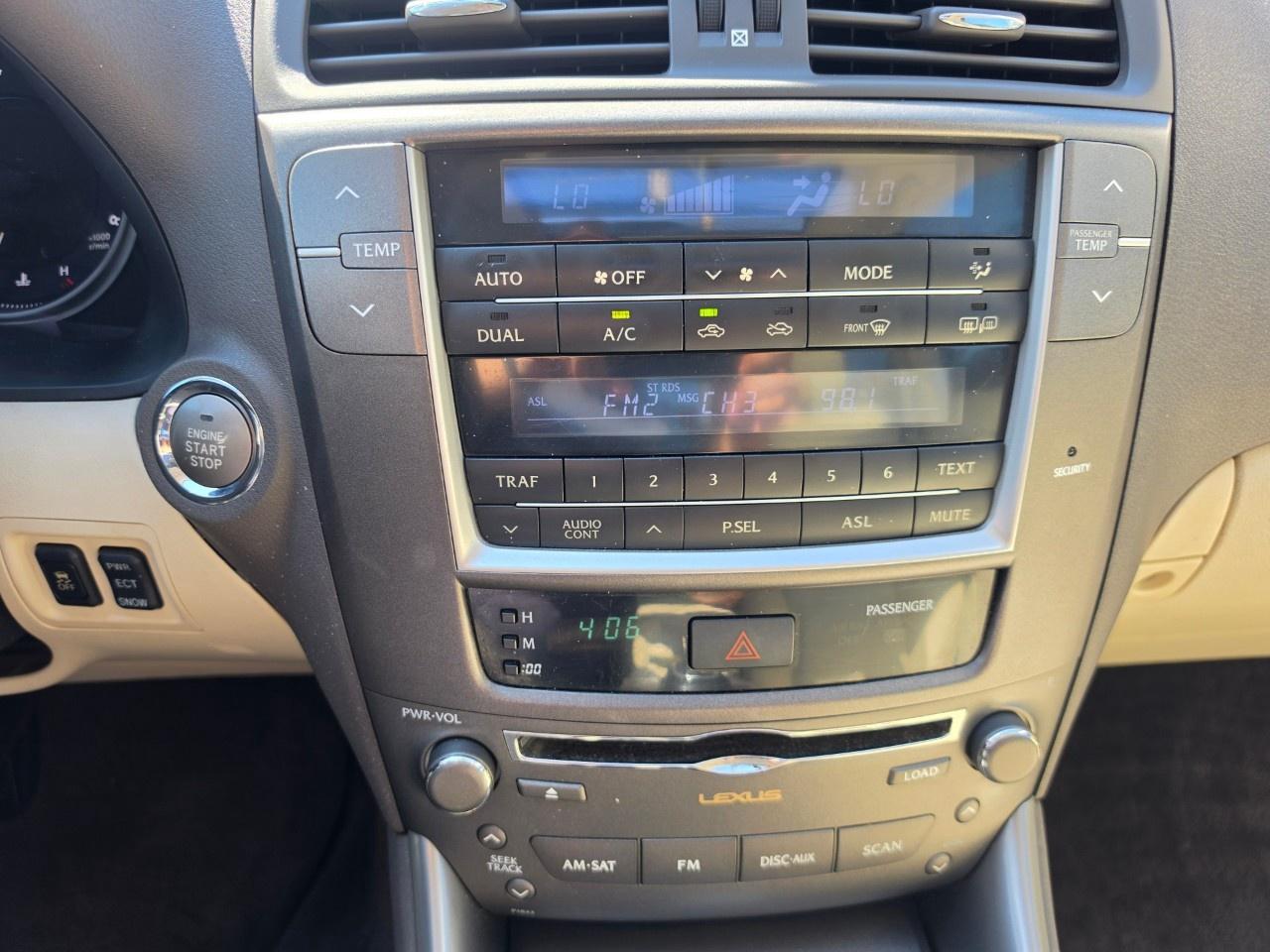 2009 Lexus IS 250 4DR SDN AUTO AWD Photo