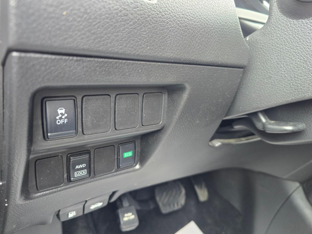 2019 Nissan Qashqai AWD S CVT Photo