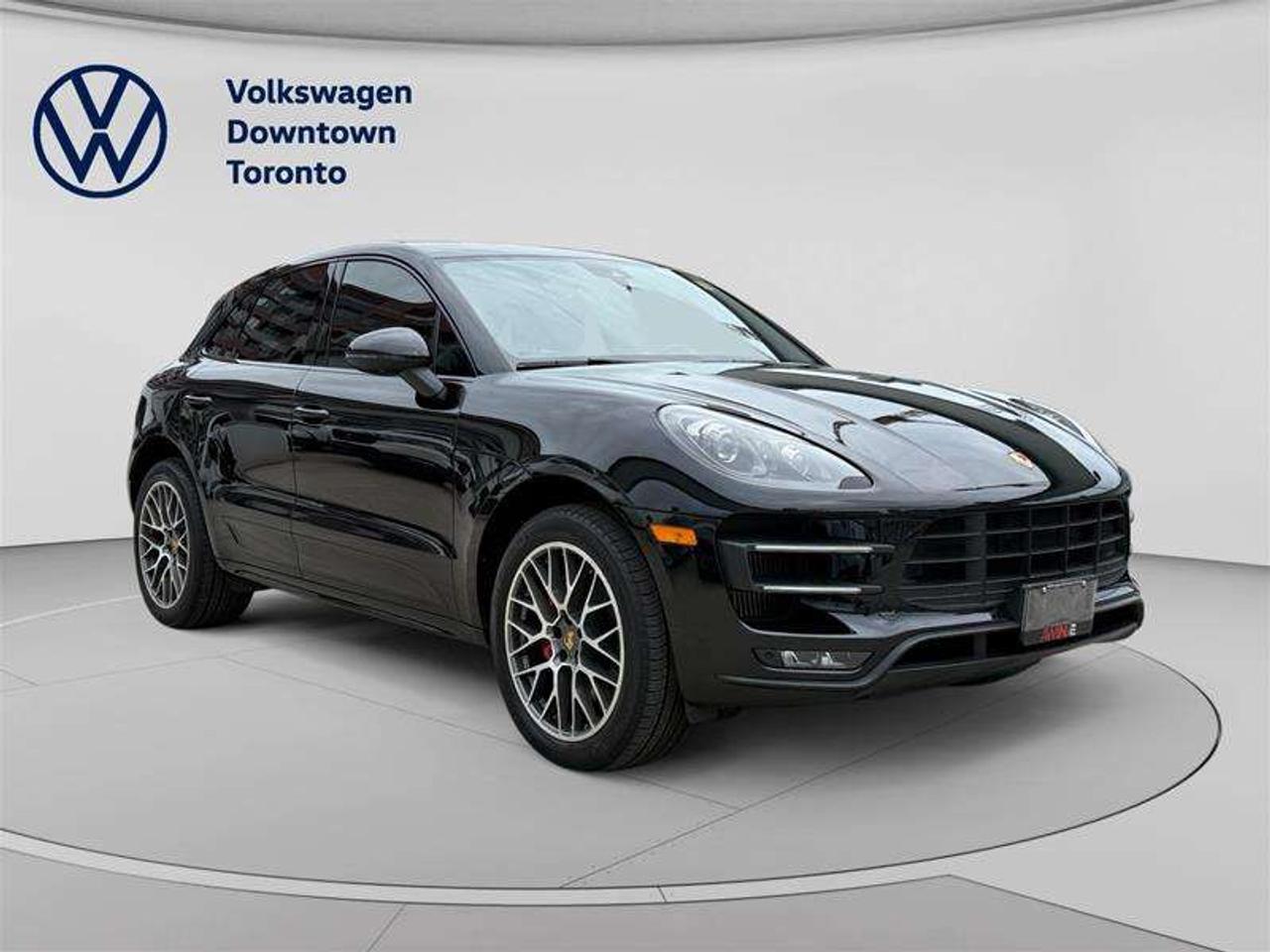 2018 Porsche Macan Turbo Photo