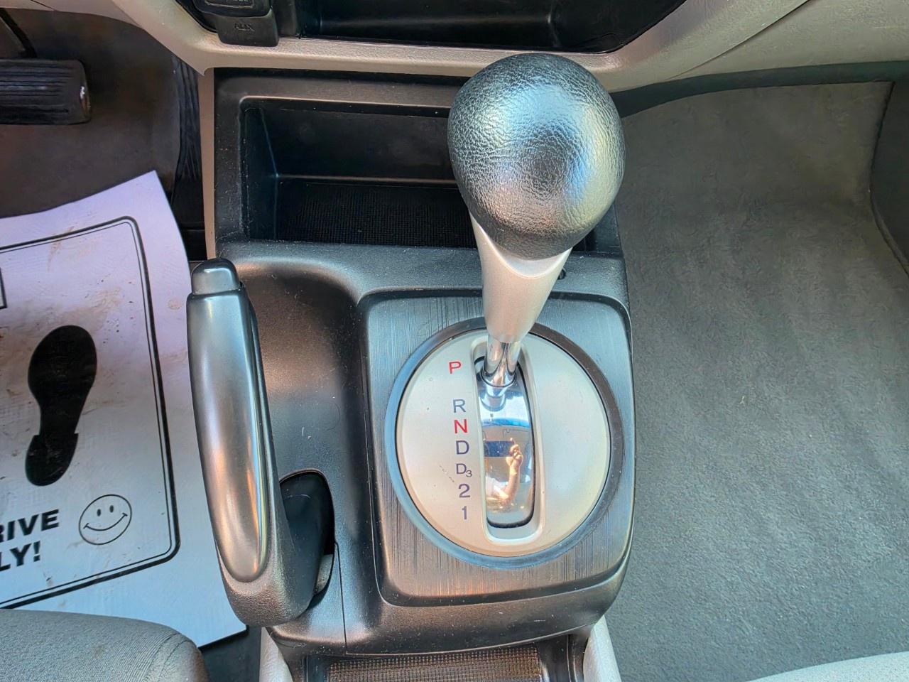 2009 Honda Civic Cpe DX-G Automatic Photo