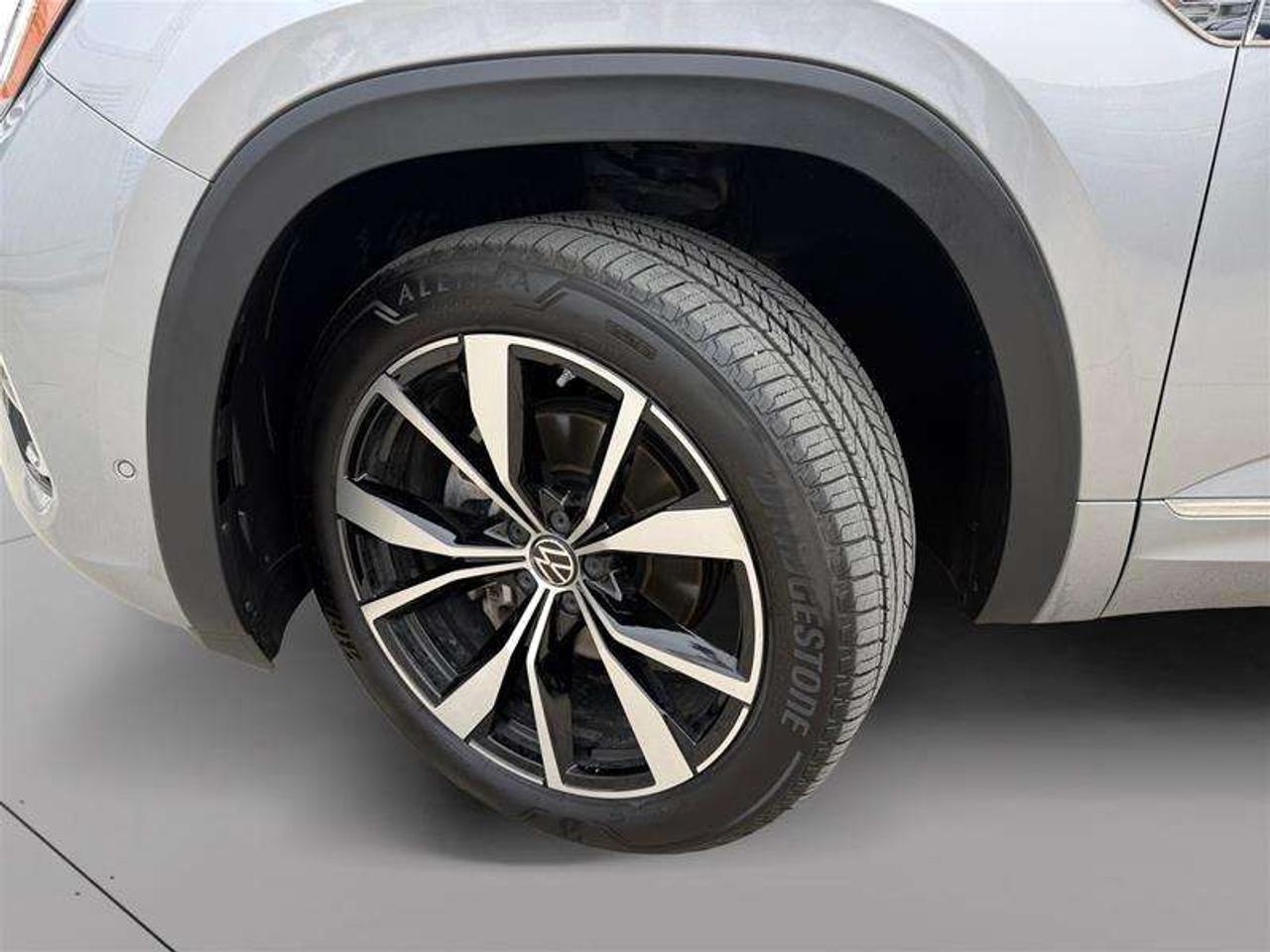 2025 Volkswagen Atlas Execline 2.0 TSI 4MOTION Photo