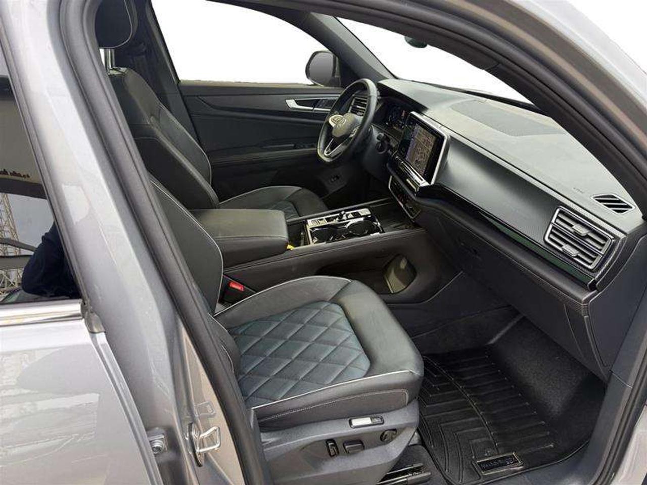 2025 Volkswagen Atlas Execline 2.0 TSI 4MOTION Photo