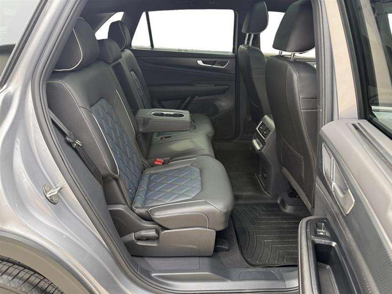 2025 Volkswagen Atlas Execline 2.0 TSI 4MOTION Photo