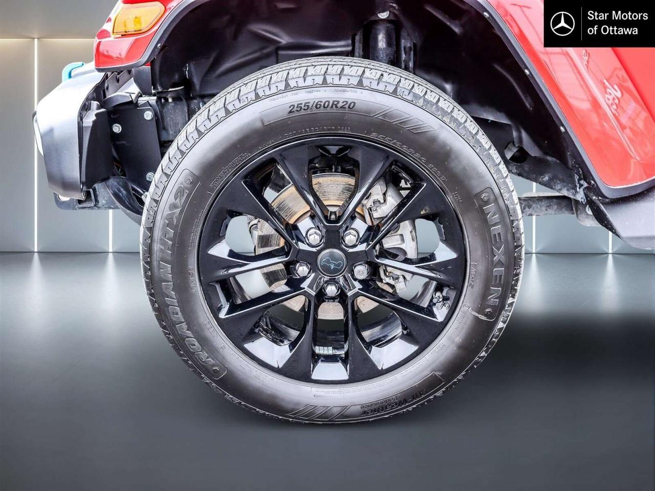2024 Jeep Wrangler Sahara Photo