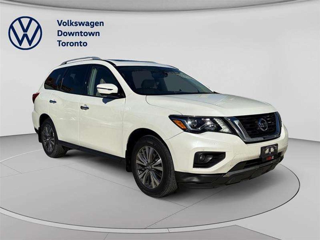2018 Nissan Pathfinder SL Premium V6 4x4 at Photo