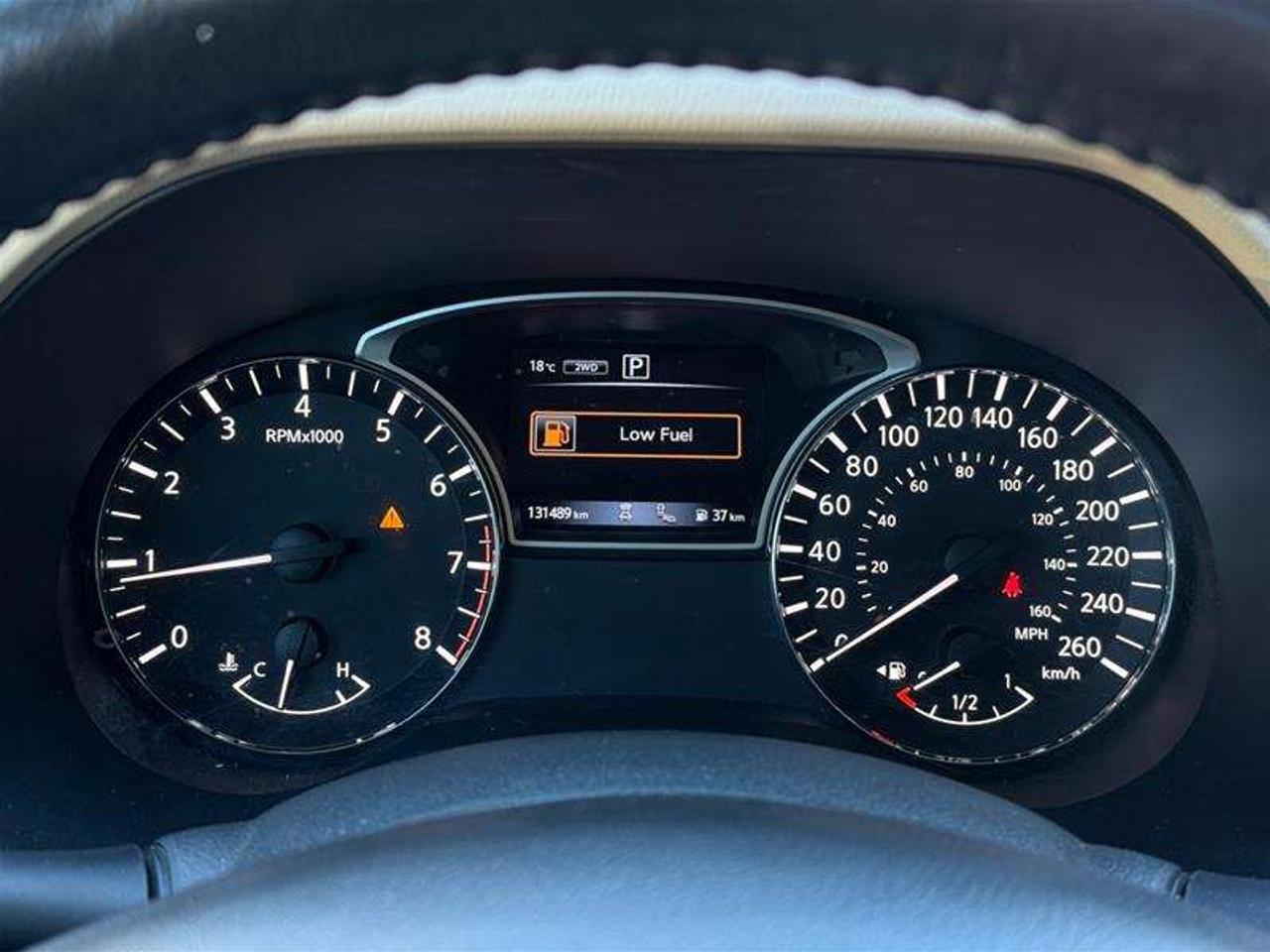 2018 Nissan Pathfinder SL Premium V6 4x4 at Photo