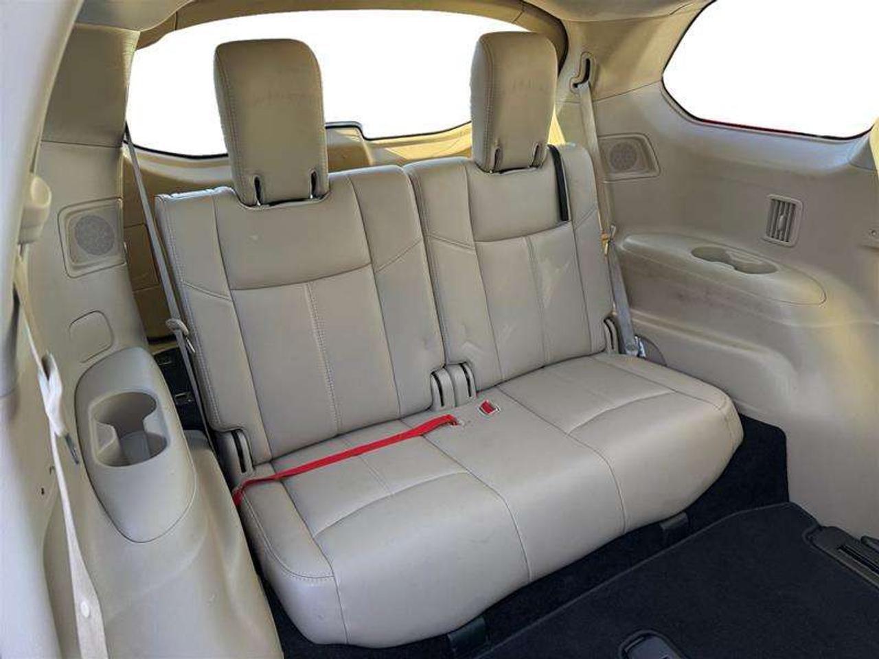 2018 Nissan Pathfinder SL Premium V6 4x4 at Photo