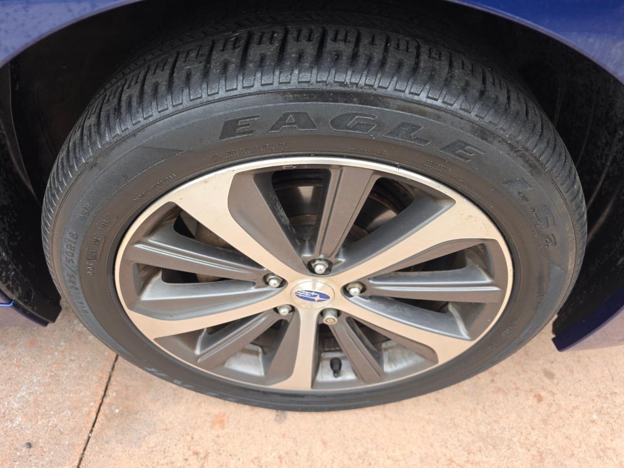 2016 Subaru Legacy 2.5I LIMITED Photo