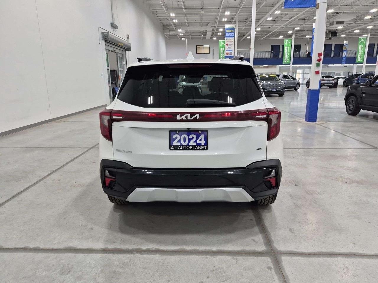 2024 Kia Seltos EX AWD, Sunroof, Heated Seats, Bluetooth! Photo