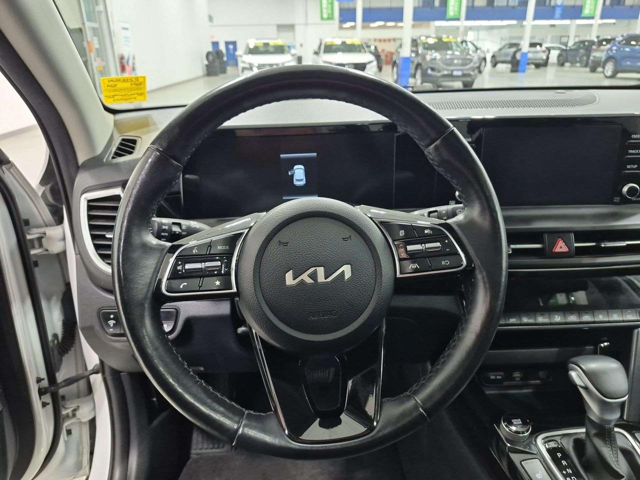 2024 Kia Seltos EX AWD, Sunroof, Heated Seats, Bluetooth! Photo