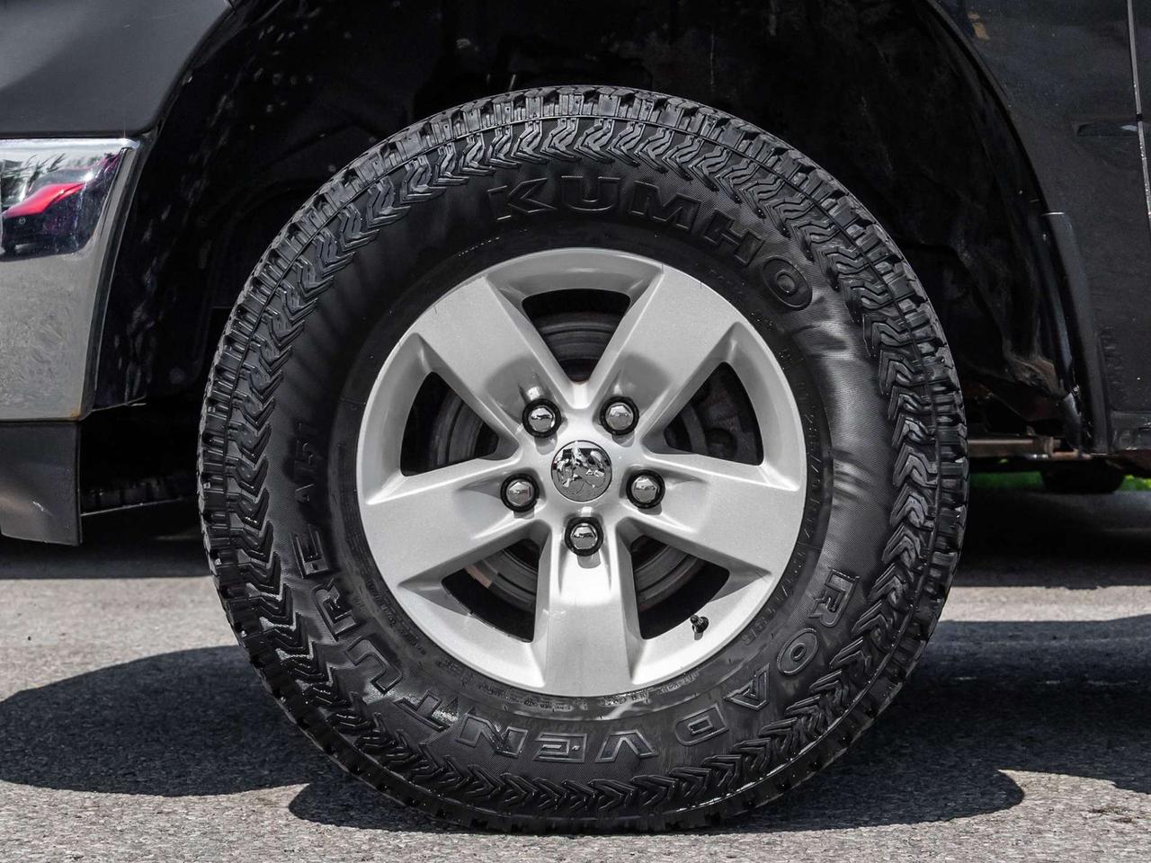 2018 RAM 1500 ST 4x4 Crew Cab 5'7 Box   Backup Camera   5.7L   Clean Carfax Photo