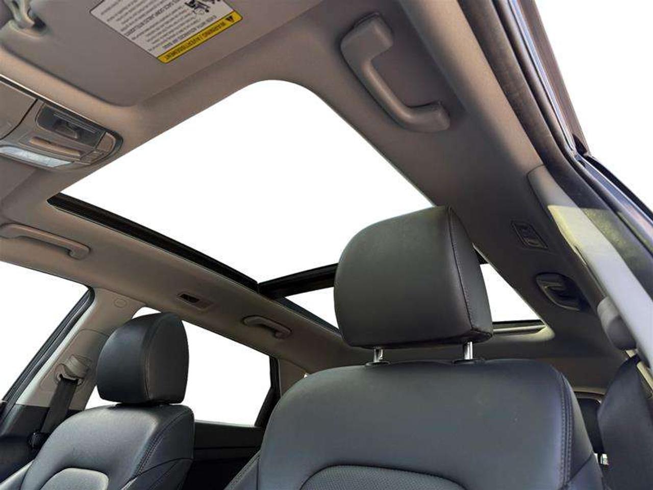 2021 Hyundai Tucson AWD 2.0L Preferred Photo