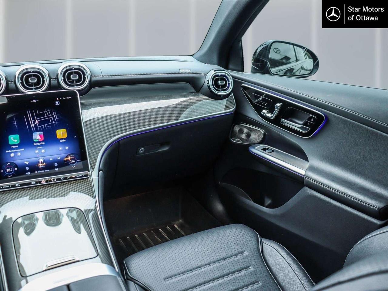 2025 Mercedes-Benz GLC GLC 300 Photo