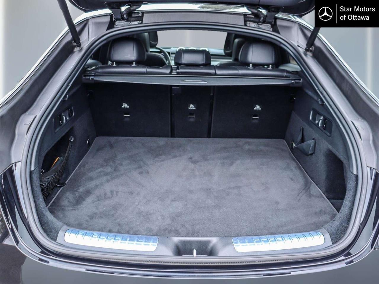 2025 Mercedes-Benz GLC GLC 300 Photo