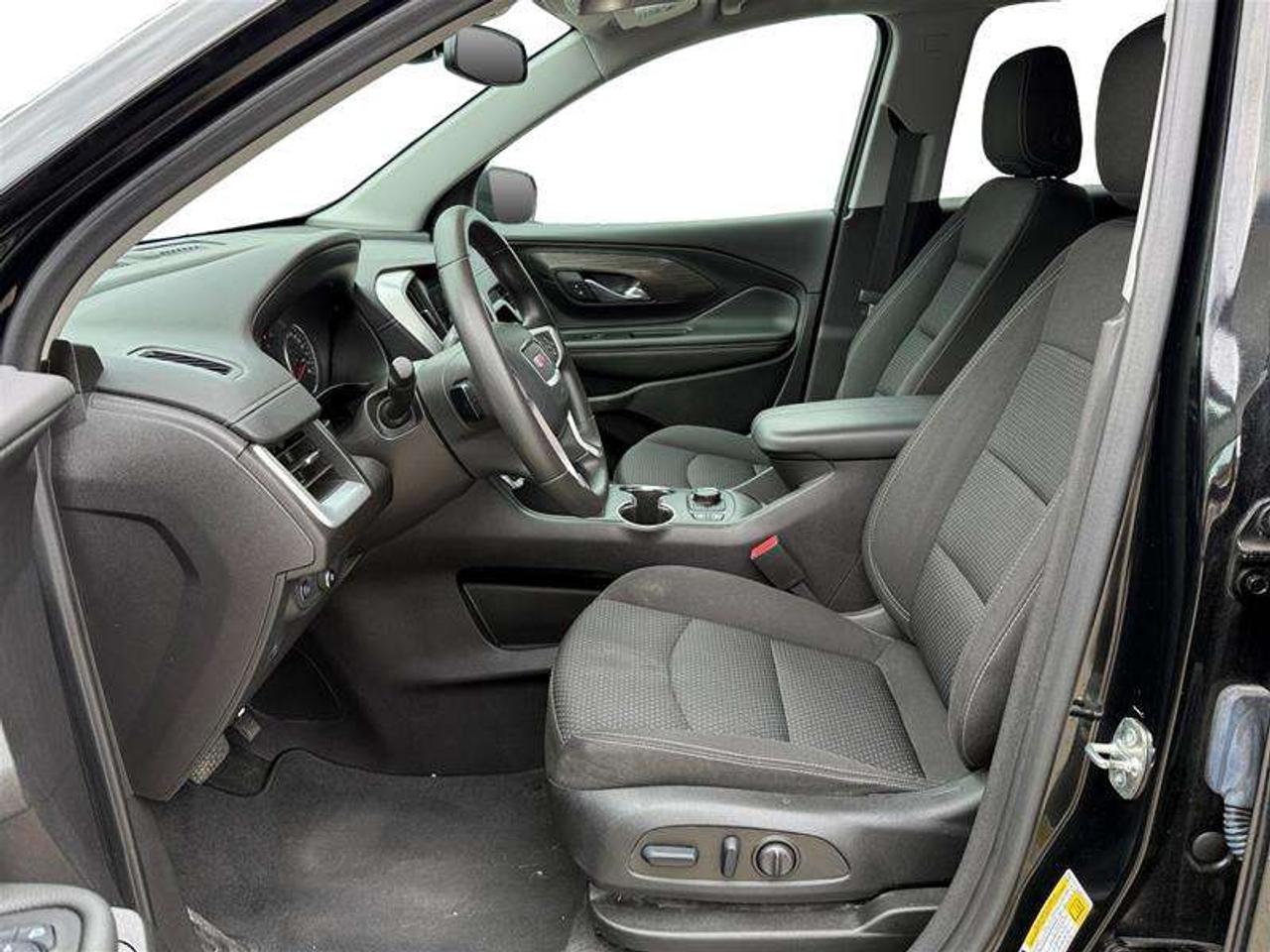 2024 GMC Terrain AWD SLE Photo