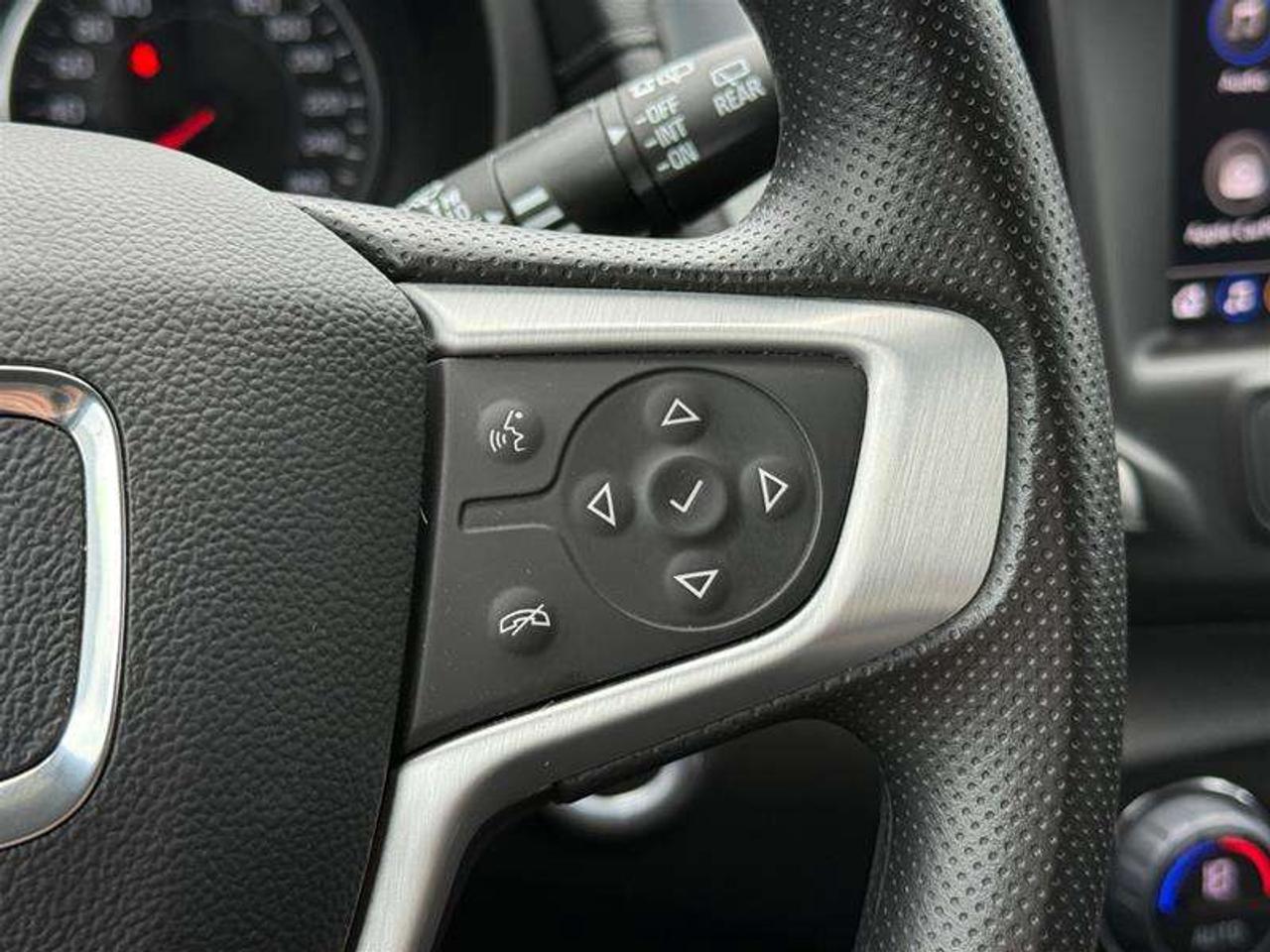 2024 GMC Terrain AWD SLE Photo