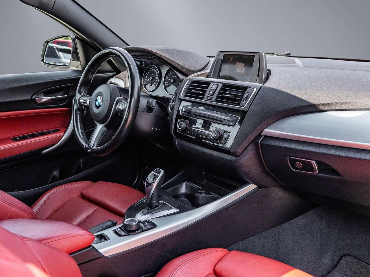 2016 BMW Others 2dr Conv M235i xDrive AWD   MSPORT   White on Red   Nice Spec Photo