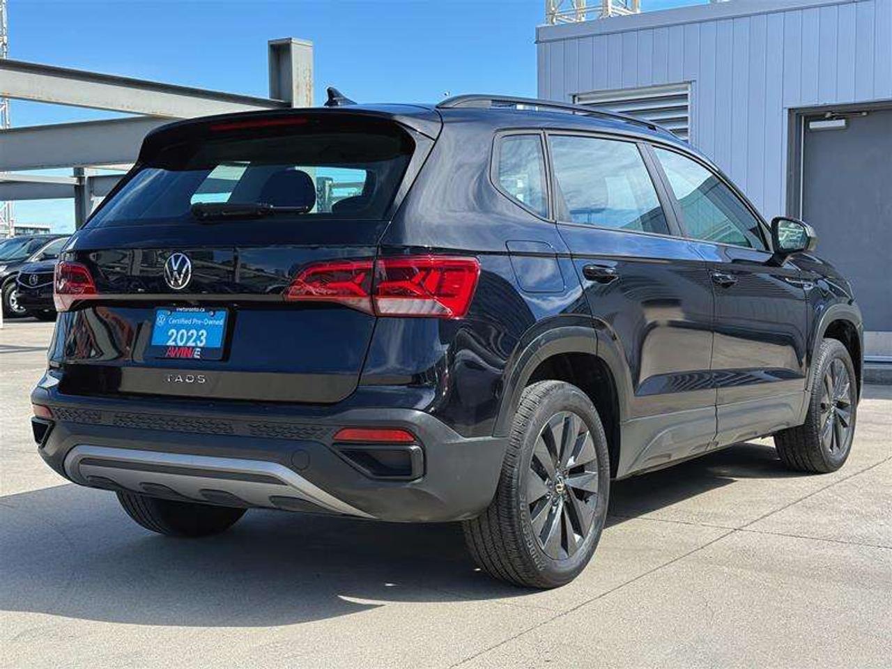 2023 Volkswagen Taos Trendline 1.5T 8sp at w/ Tip Photo