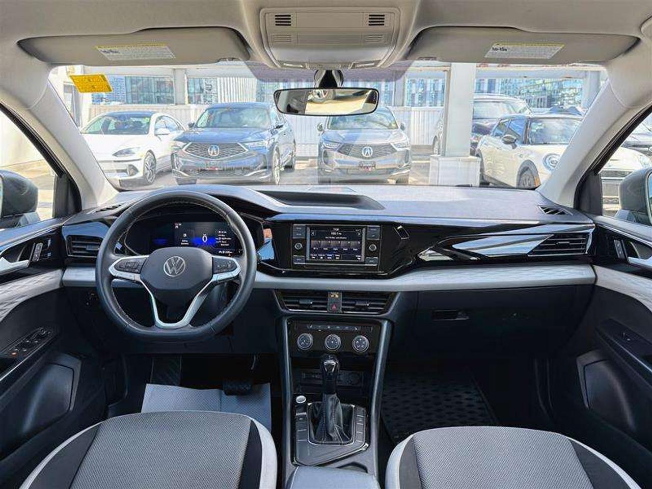 2023 Volkswagen Taos Trendline 1.5T 8sp at w/ Tip Photo