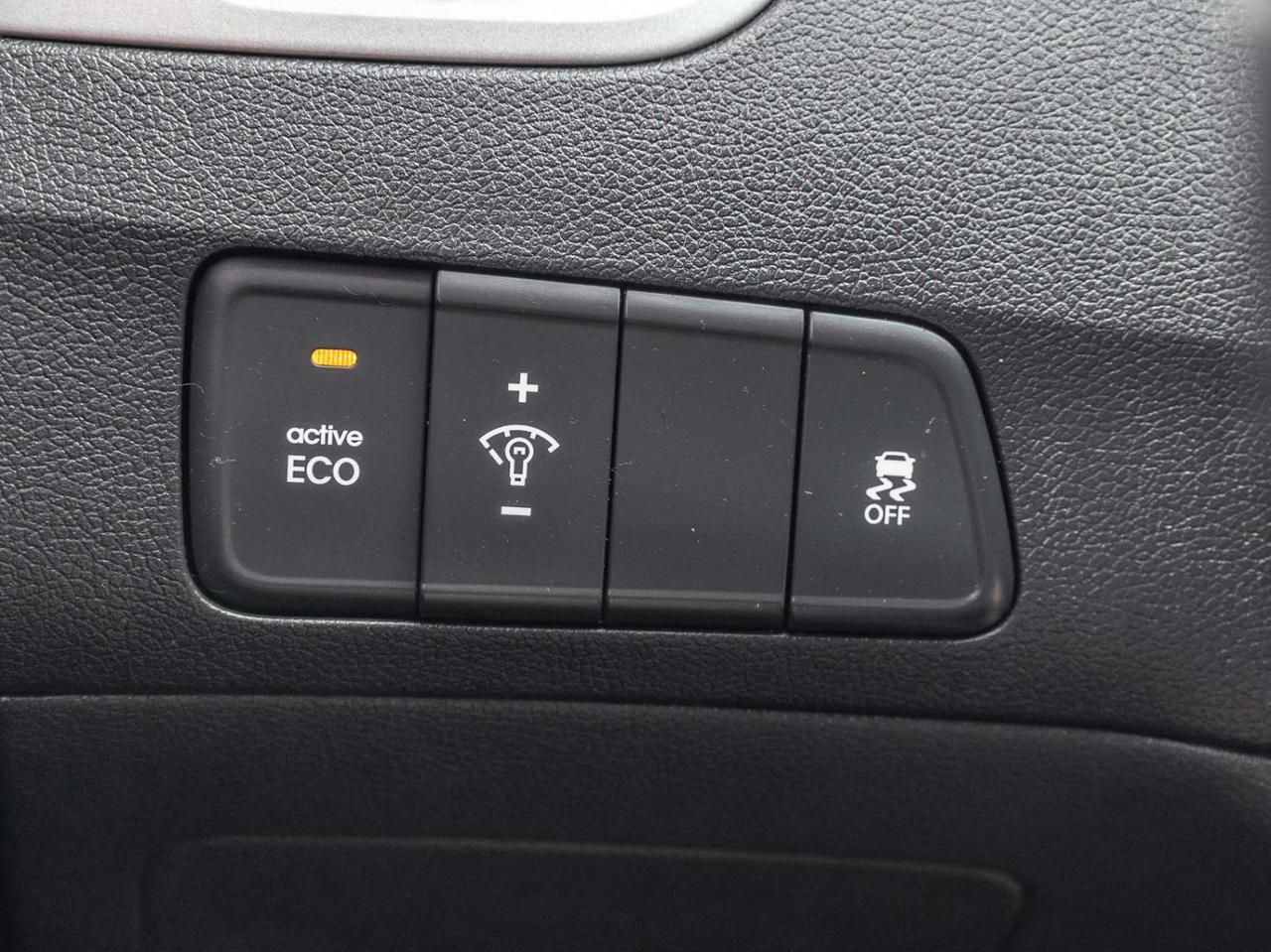 2015 Hyundai Elantra Sport 4 Door   Heated Seats   Sunroof   Bluetooth Photo