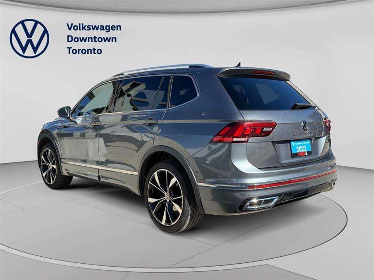 2022 Volkswagen Tiguan Highline 2.0T 8sp at w/Tip 4M Photo2