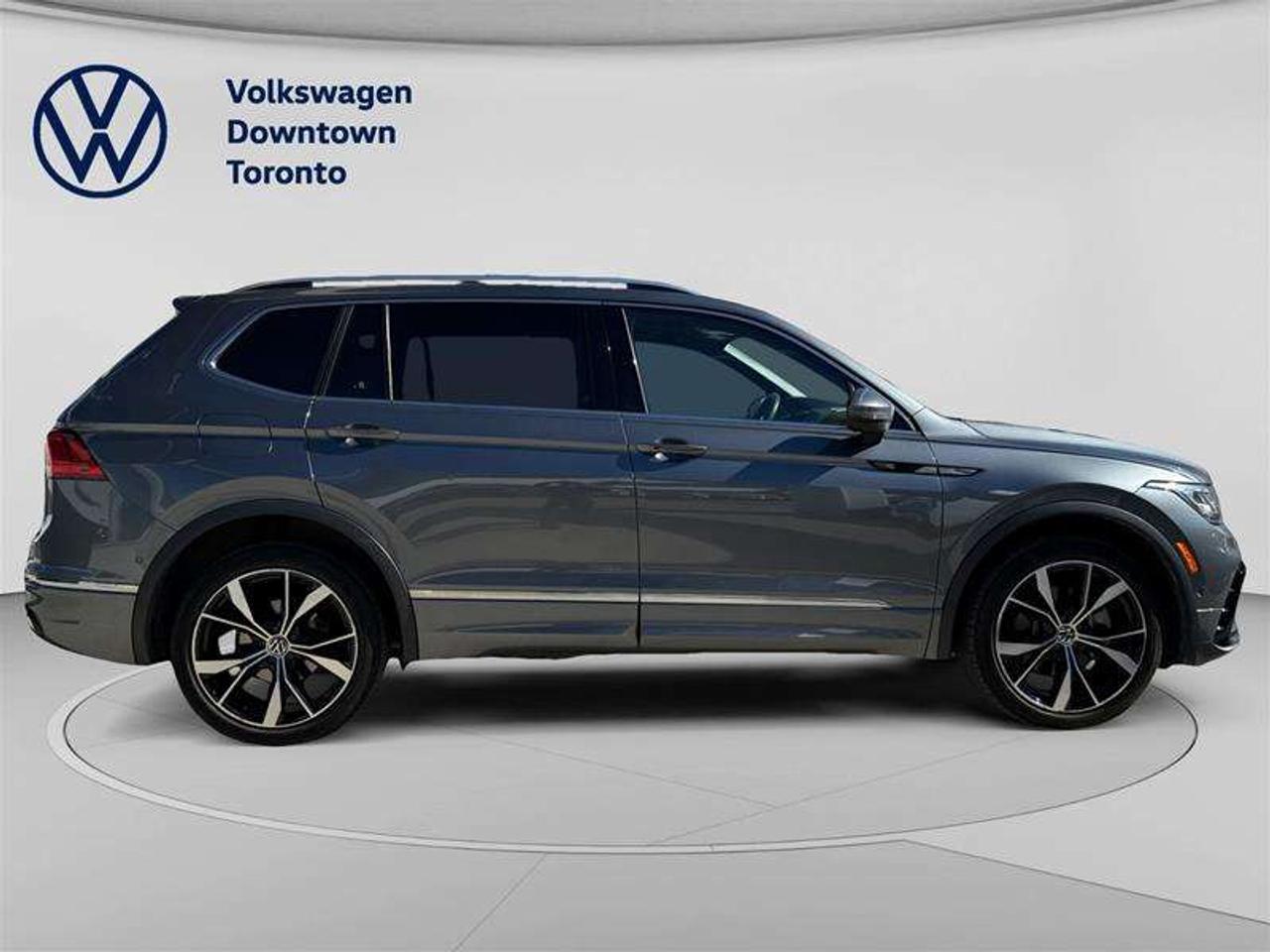 2022 Volkswagen Tiguan Highline 2.0T 8sp at w/Tip 4M Photo