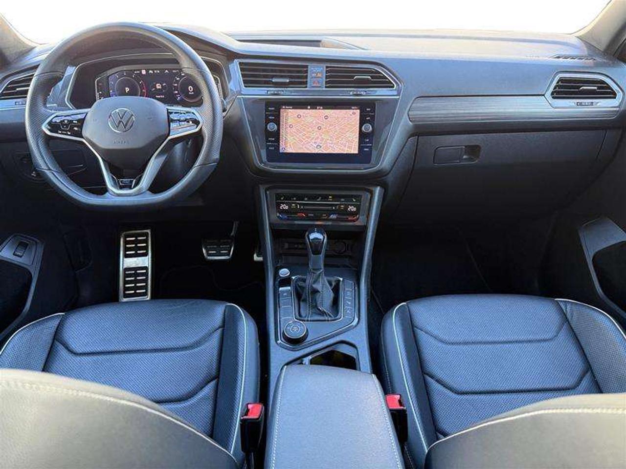 2022 Volkswagen Tiguan Highline 2.0T 8sp at w/Tip 4M Photo