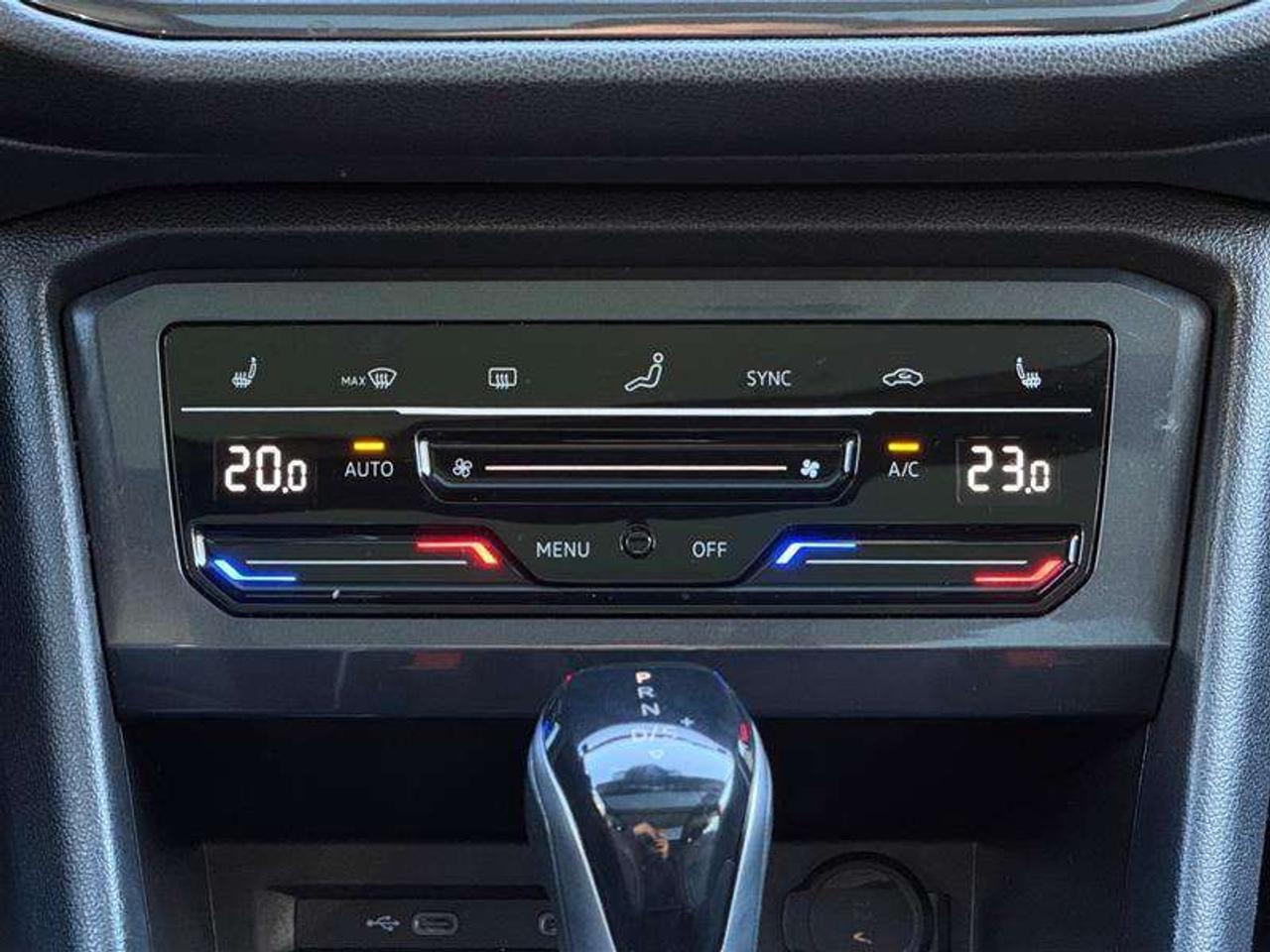 2022 Volkswagen Tiguan Highline 2.0T 8sp at w/Tip 4M Photo