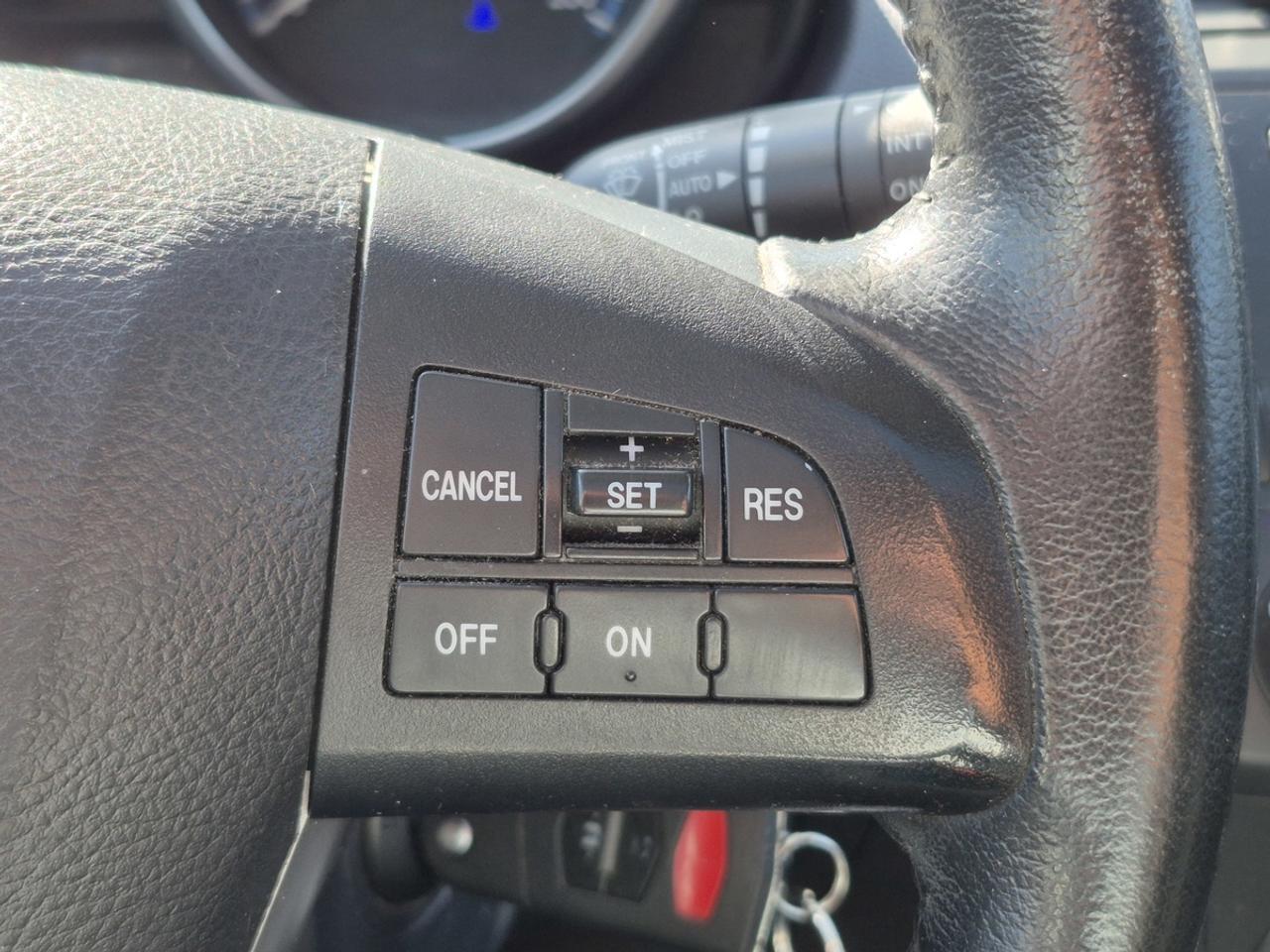 2012 Mazda MAZDA3 i Touring Photo