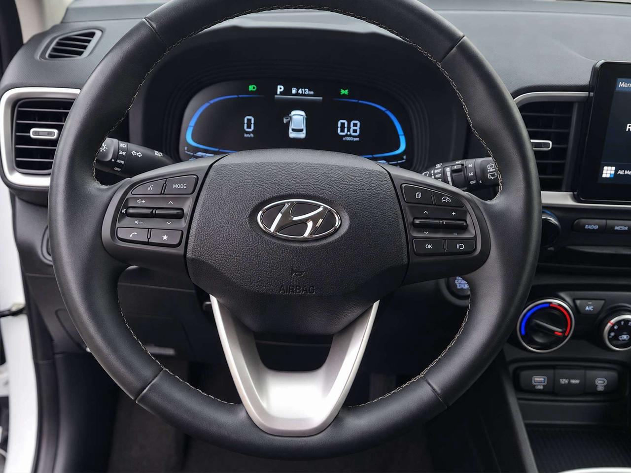 2025 Hyundai Venue PREFERRED, HTD. SEATS, A/C, APPLE/ANDROID, 42K! Photo