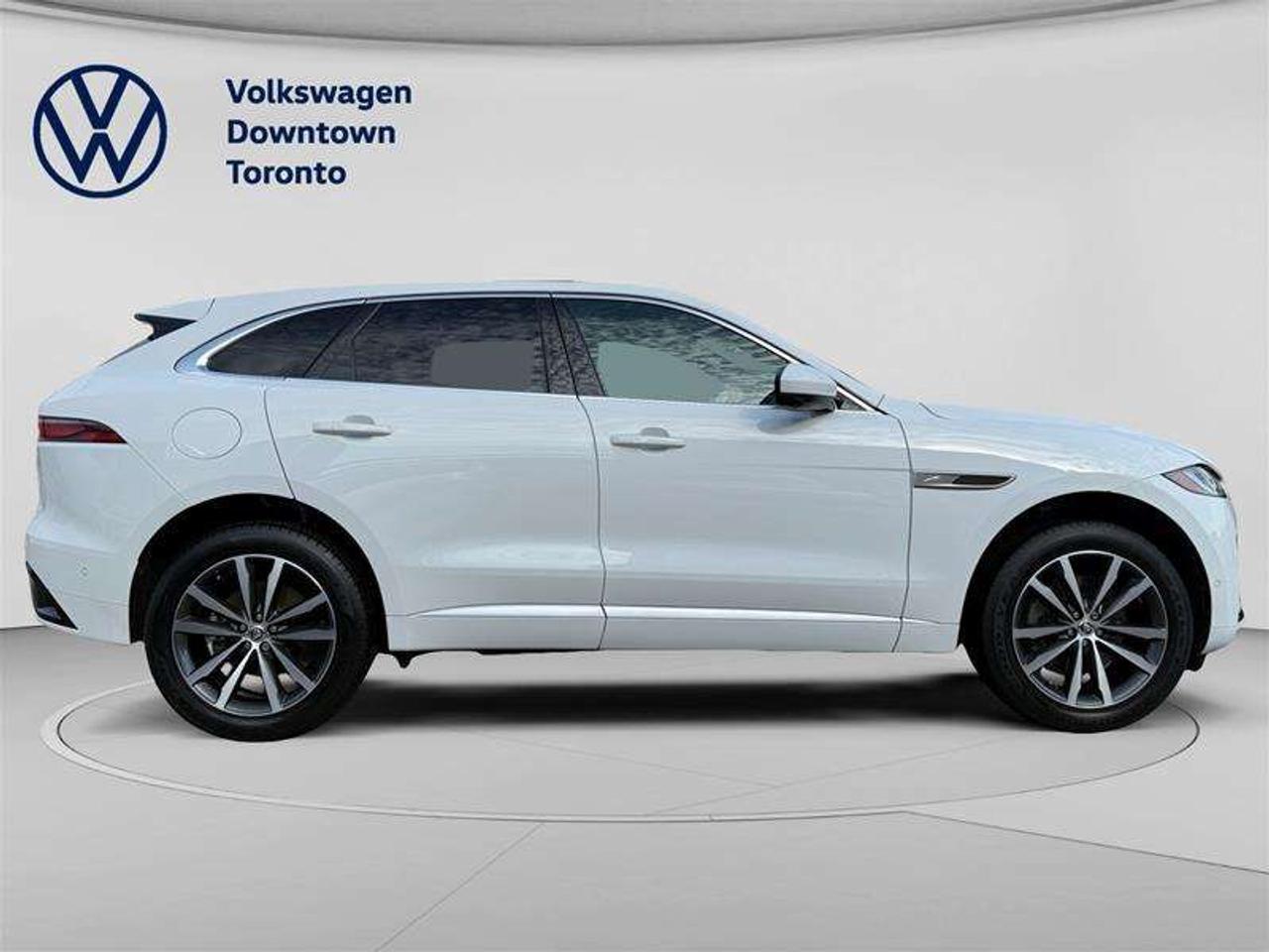 2024 Jaguar F-PACE P250 R-Dynamic S Photo