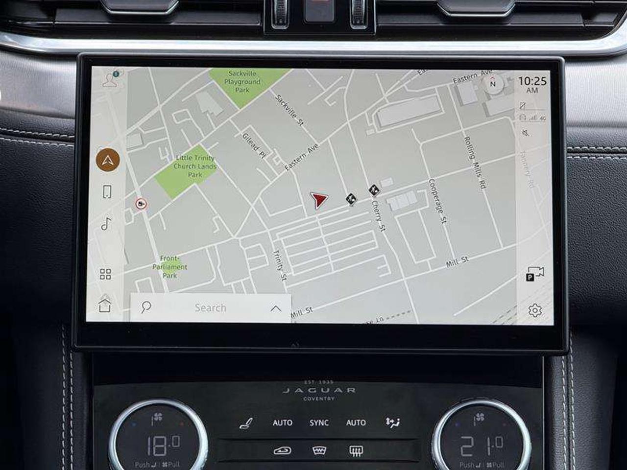 2024 Jaguar F-PACE P250 R-Dynamic S Photo