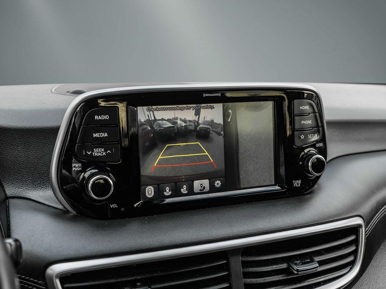 2020 Hyundai Tucson Limited AWD   Panoramic Roof   Nav   Carplay   Clean Carfax Photo