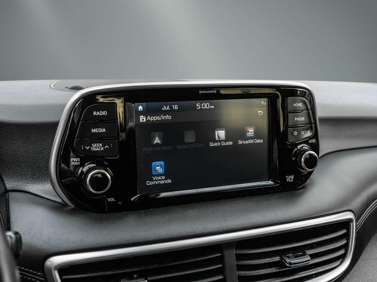 2020 Hyundai Tucson Limited AWD   Panoramic Roof   Nav   Carplay   Clean Carfax Photo
