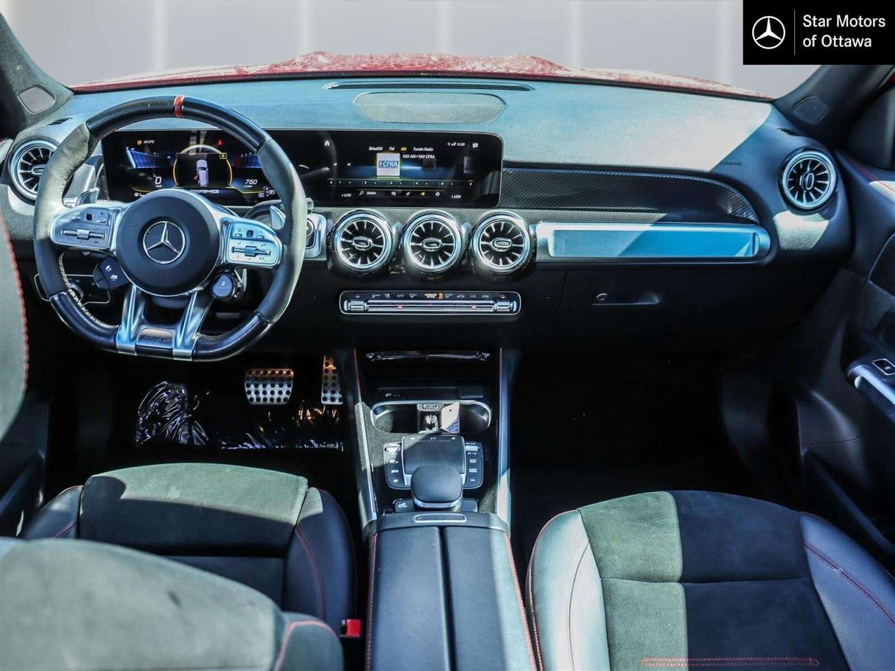 2022 Mercedes-Benz GLB 4MATIC Photo