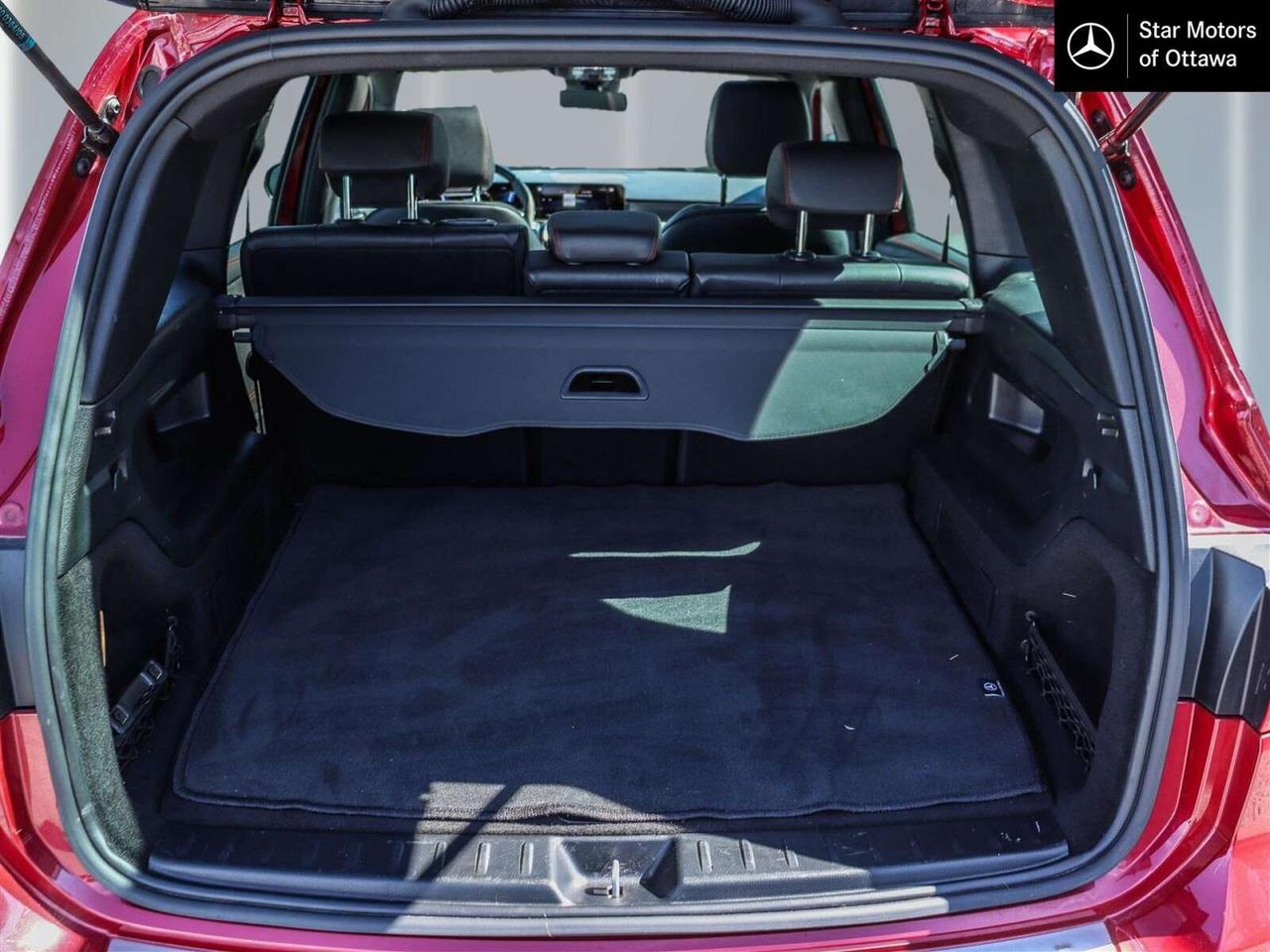2022 Mercedes-Benz GLB 4MATIC Photo