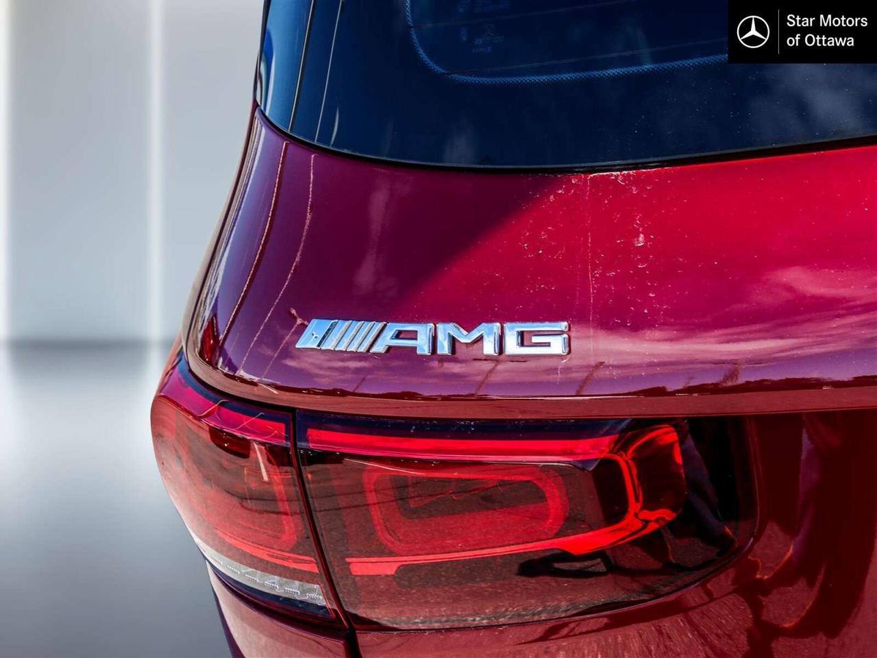 2022 Mercedes-Benz GLB 4MATIC Photo