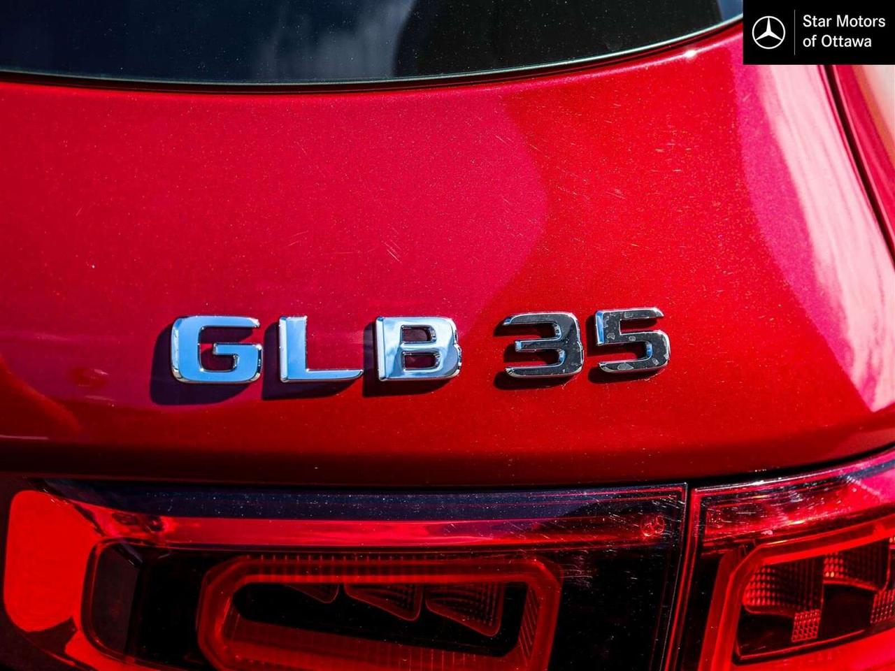 2022 Mercedes-Benz GLB 4MATIC Photo
