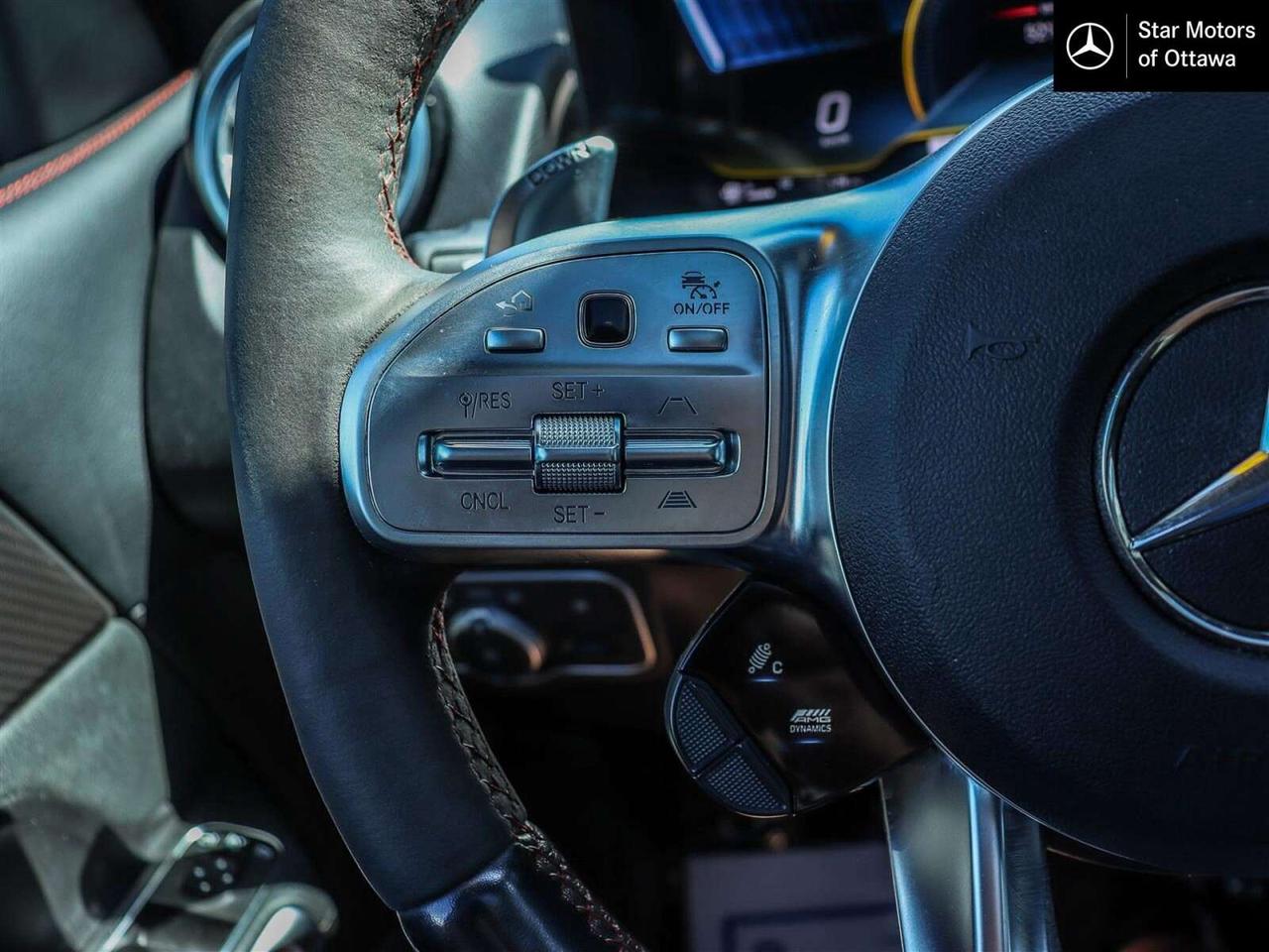 2022 Mercedes-Benz GLB 4MATIC Photo