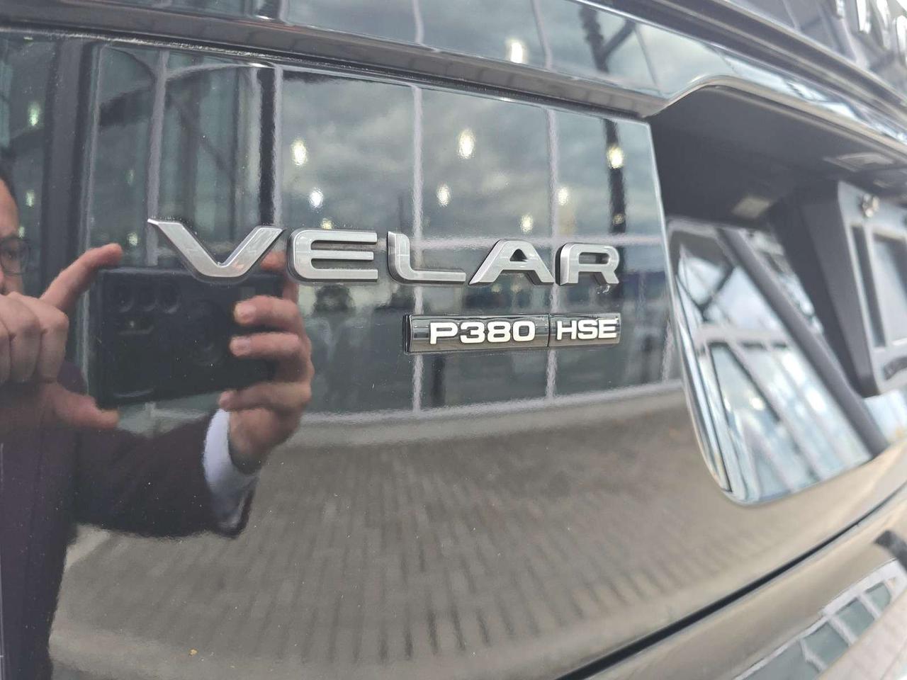 2020 Land Rover Range Rover Velar R-Dynamic HSE Photo