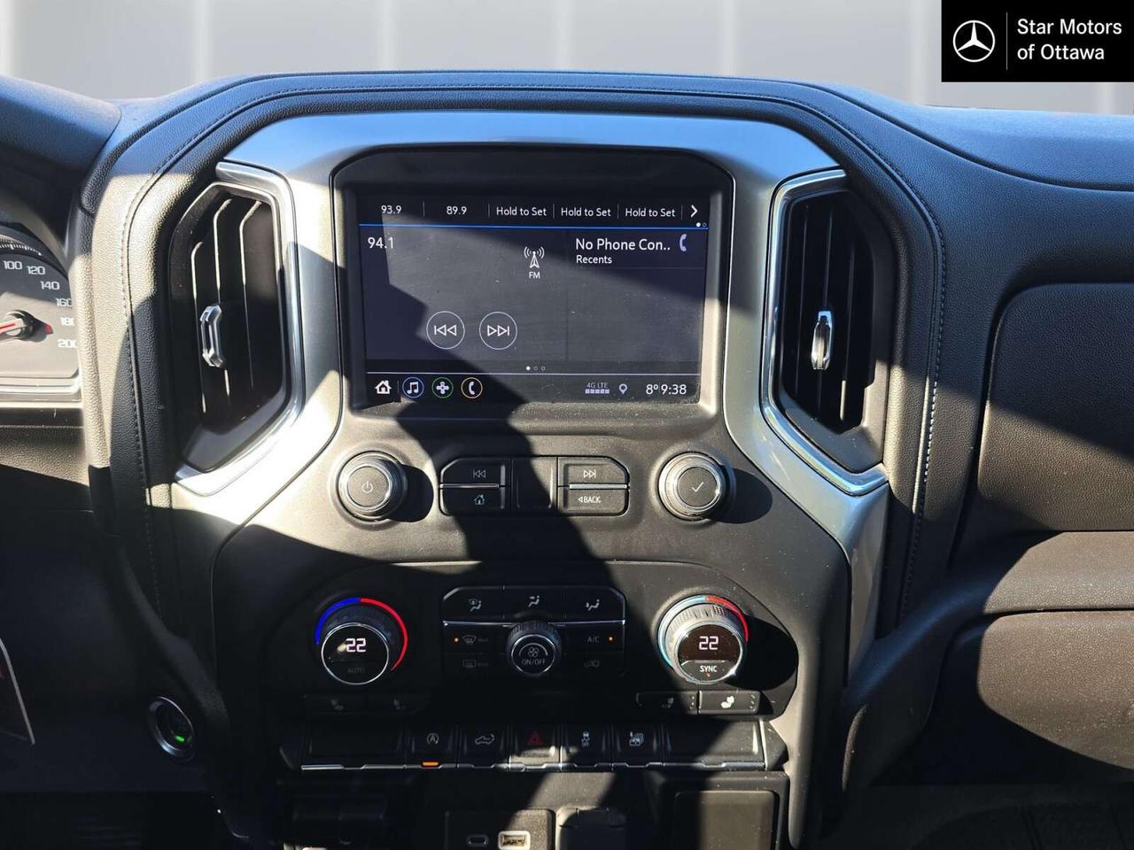 2021 Chevrolet Silverado 1500 RST Photo