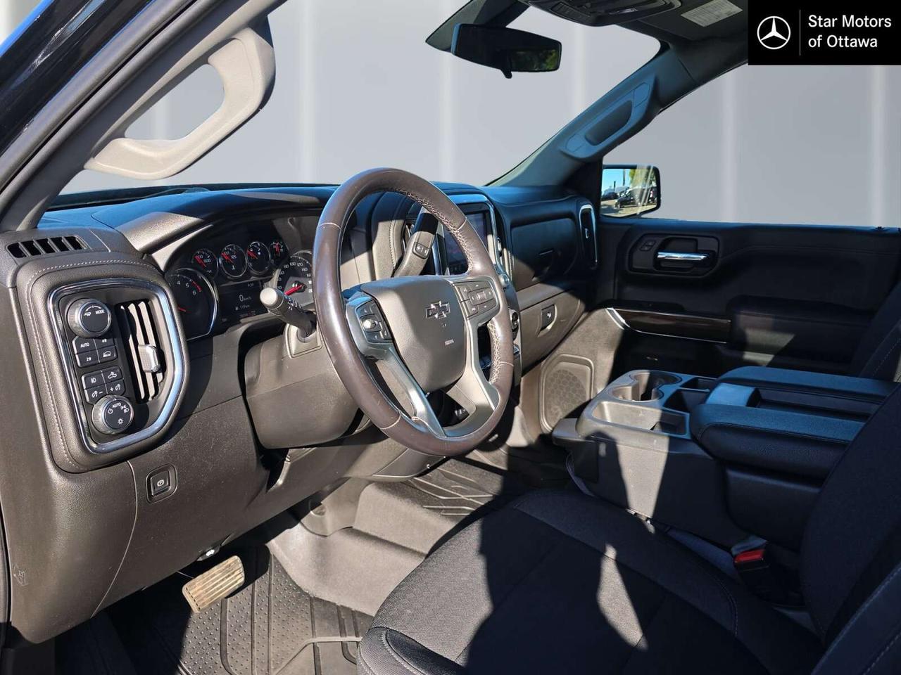 2021 Chevrolet Silverado 1500 RST Photo