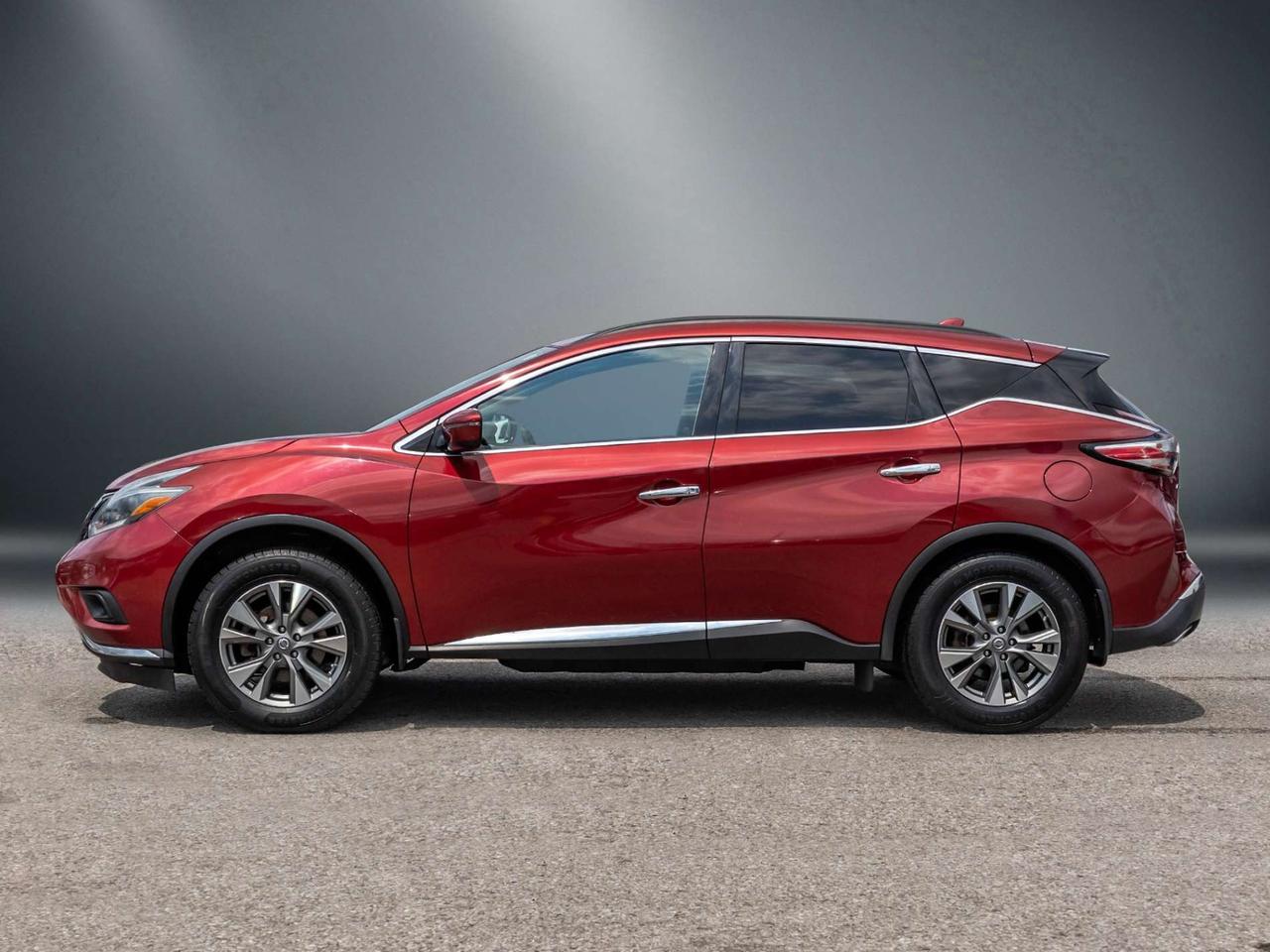 2018 Nissan Murano AWD SV   Panoramic Roof   CLEAN Carfax Photo