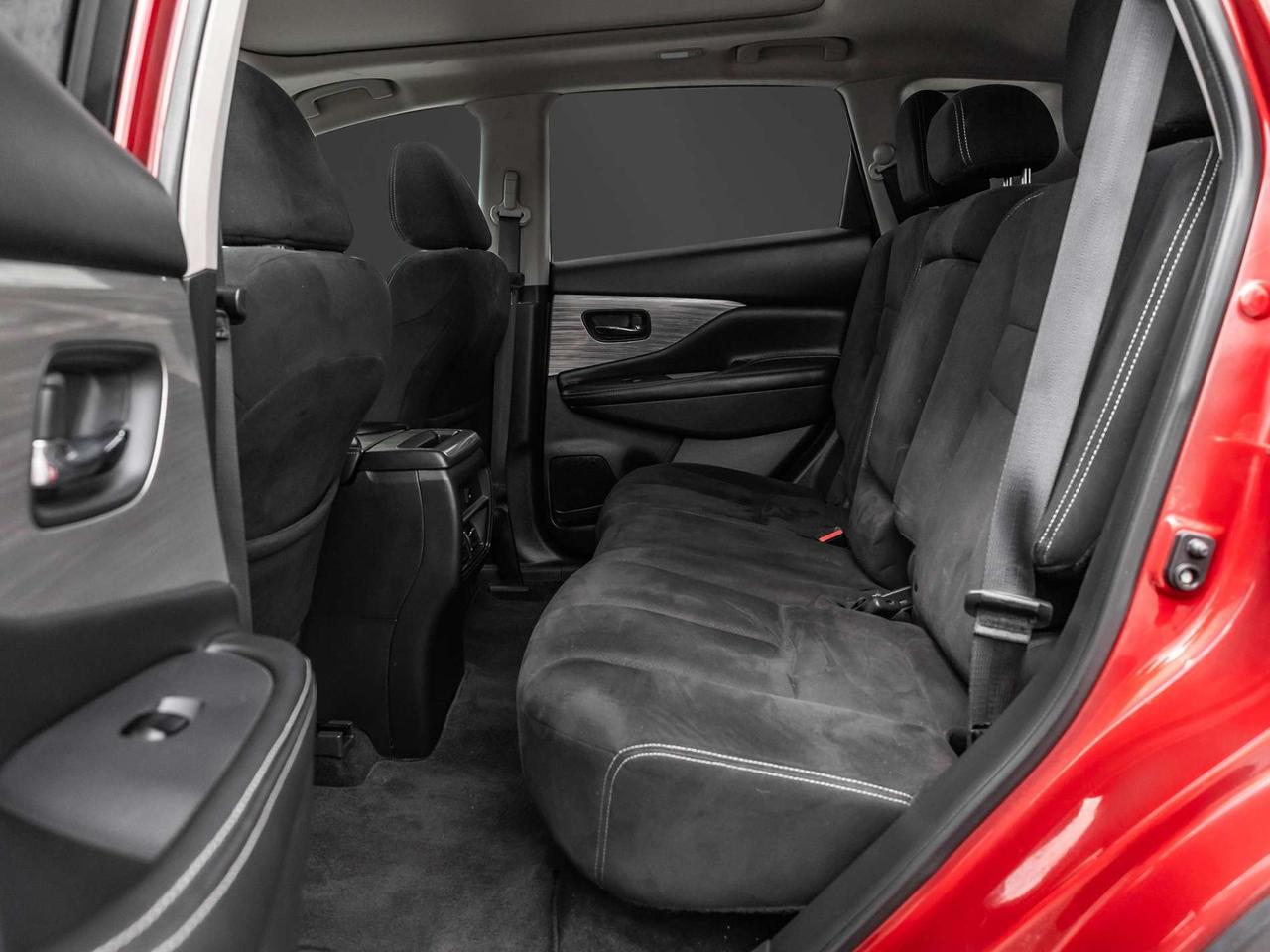 2018 Nissan Murano AWD SV   Panoramic Roof   CLEAN Carfax Photo
