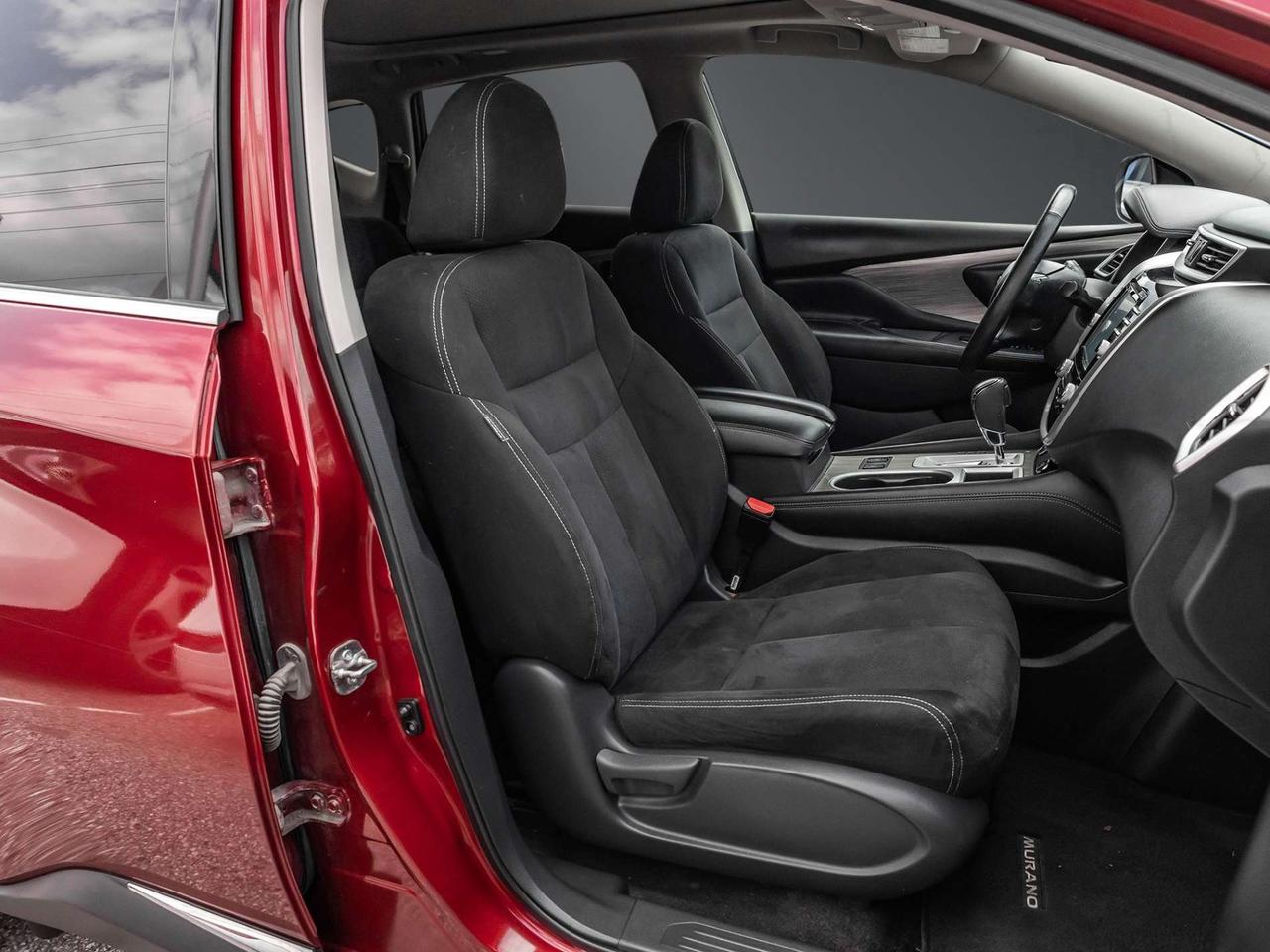 2018 Nissan Murano AWD SV   Panoramic Roof   CLEAN Carfax Photo