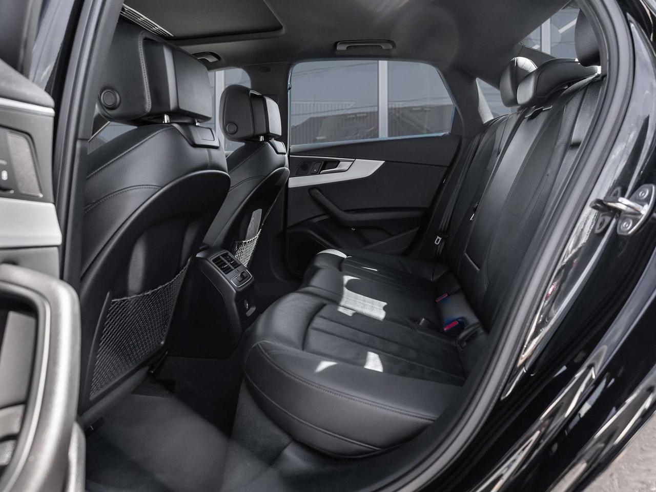 2019 Audi A4 Progressiv 45 TFSI quattro   Navigation   Leather   Sunroof   Heated Steering Wheel Photo