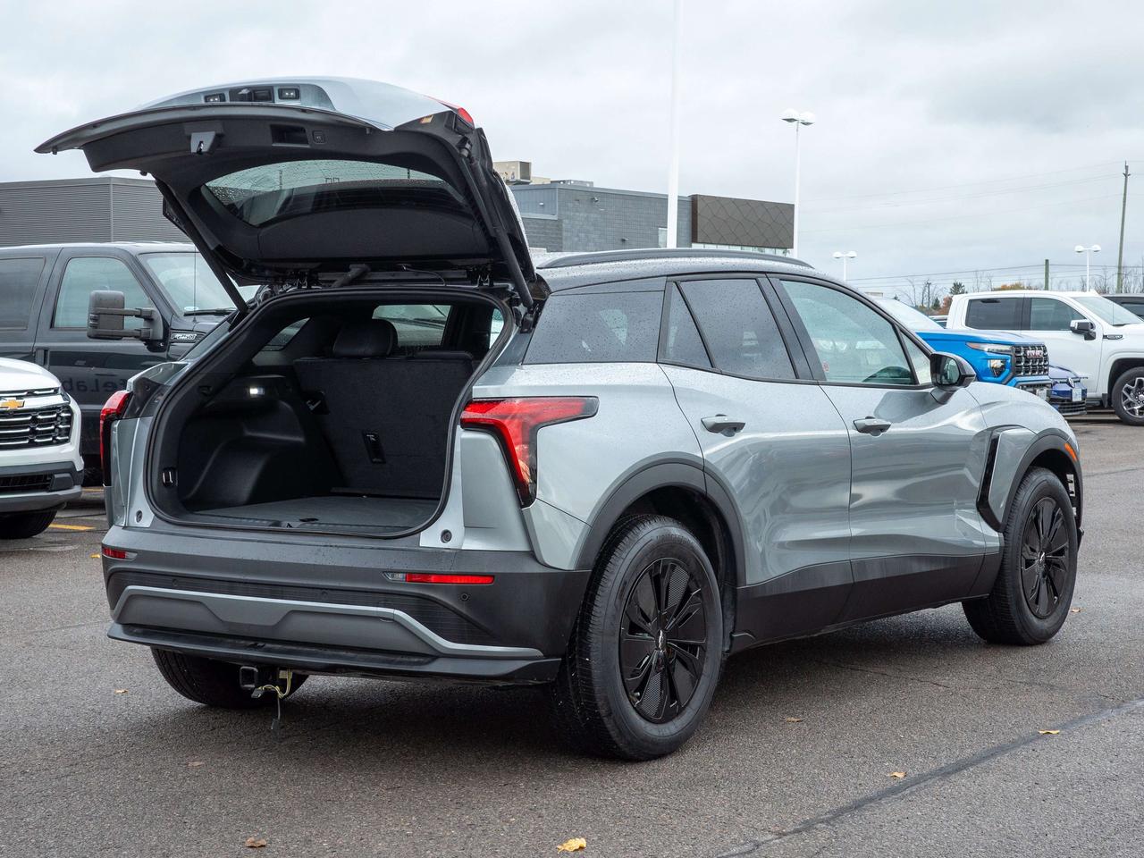 2025 Chevrolet Blazer FWD LT - Remote Trunk Release   Power Driver Seat Photo