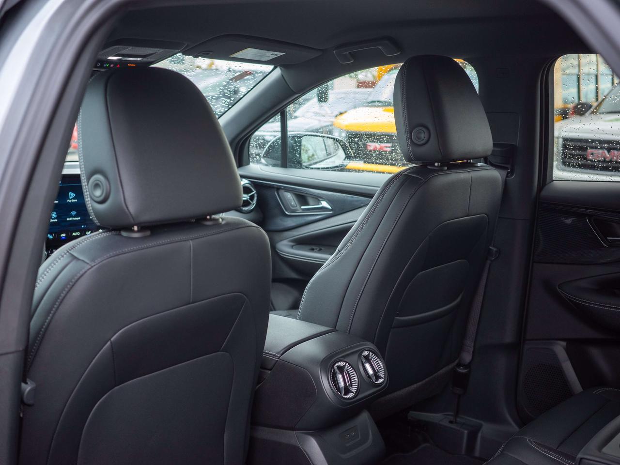 2025 Chevrolet Blazer FWD LT - Remote Trunk Release   Power Driver Seat Photo